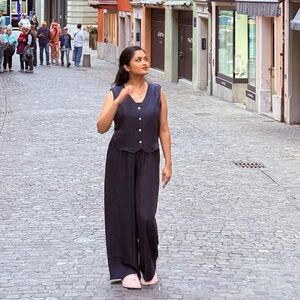 Meet your Posher, Naaz